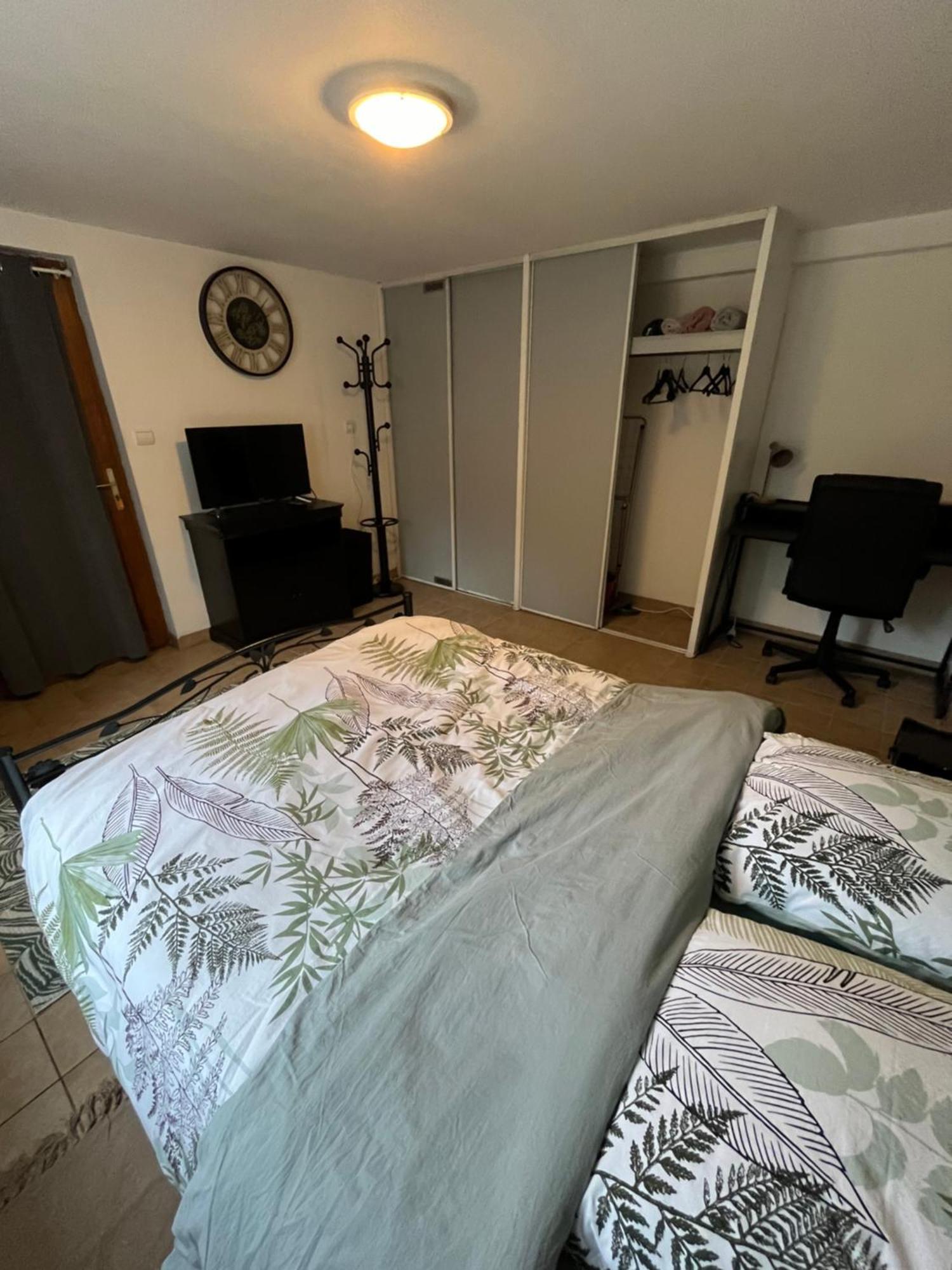 Logement Paisible En Bord De Vienne Bonneuil-Matours Ngoại thất bức ảnh